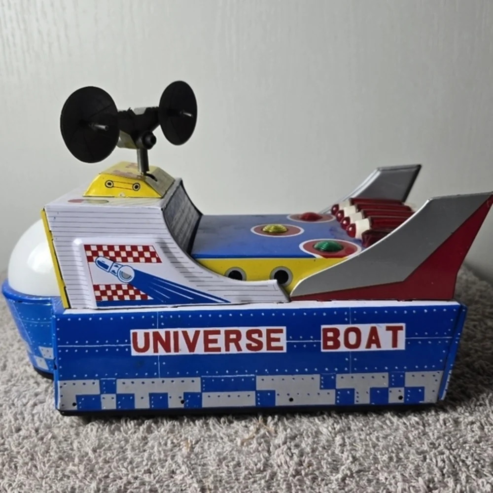 Universe Boat Kids Toy - Blue and Red
